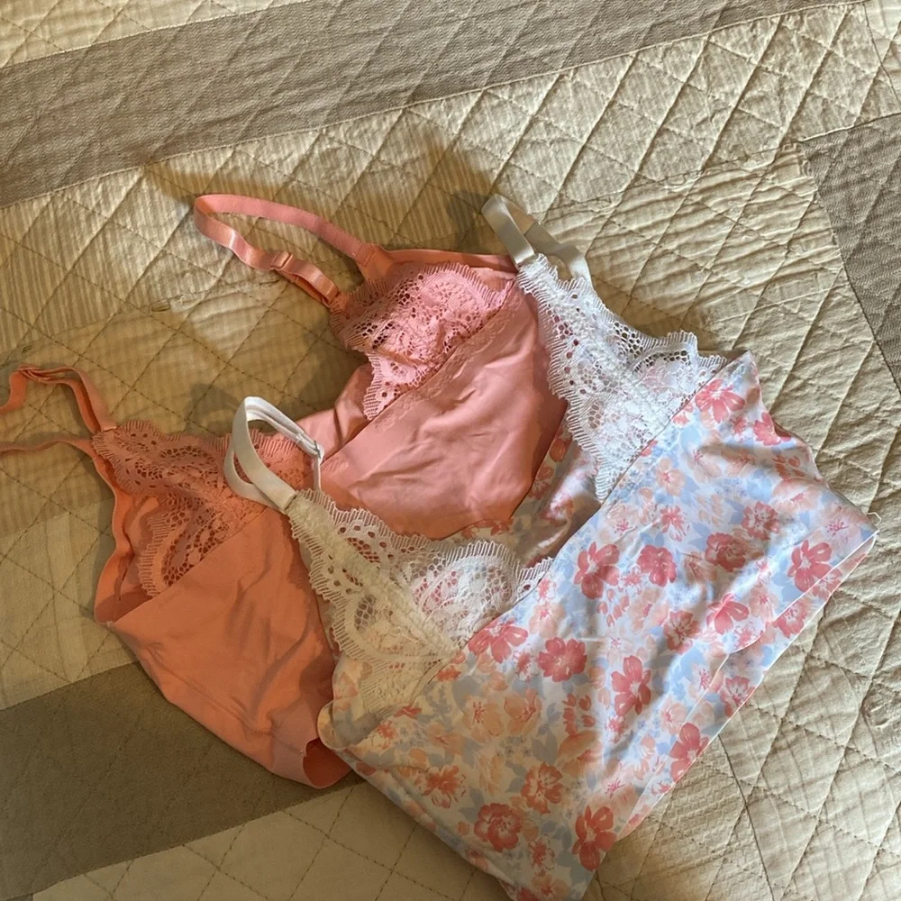 Set of 2 bralettes - Picture 2 of 5